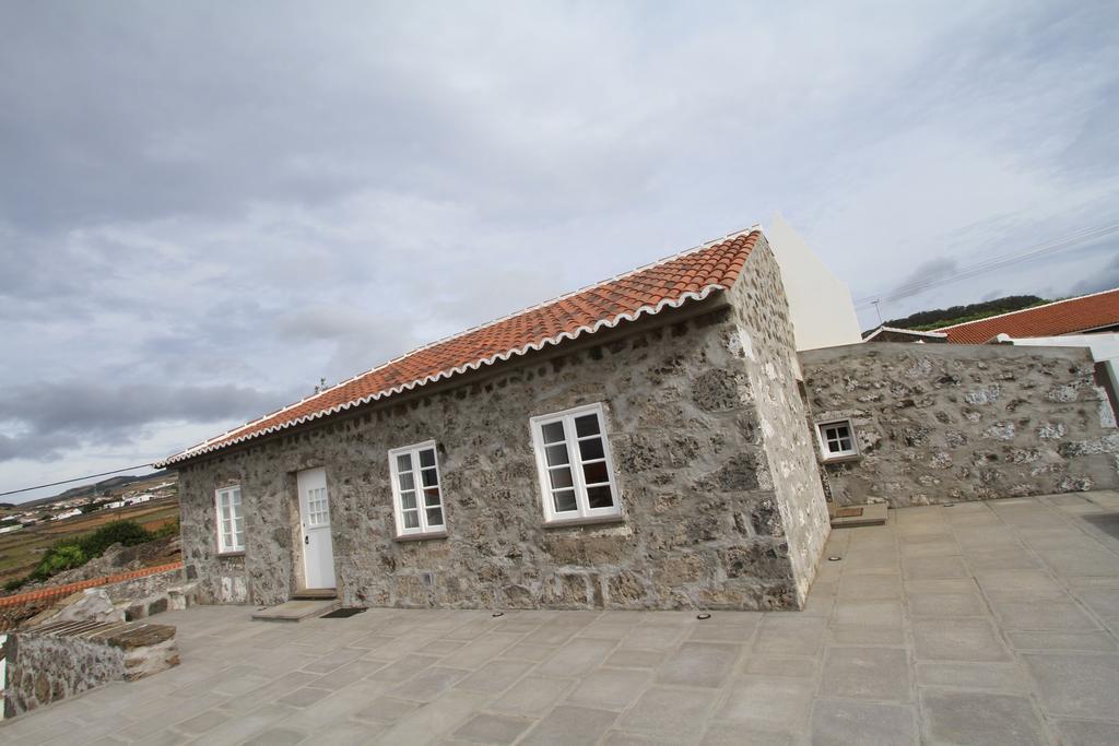 Villa Casa Branca Da Chamine Cinco Ribeiras Exterior foto